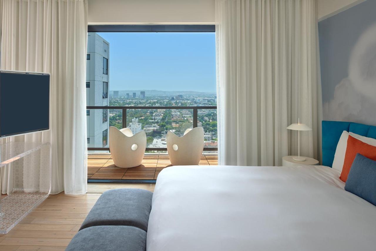 Mondrian Angeles Hotel 4*